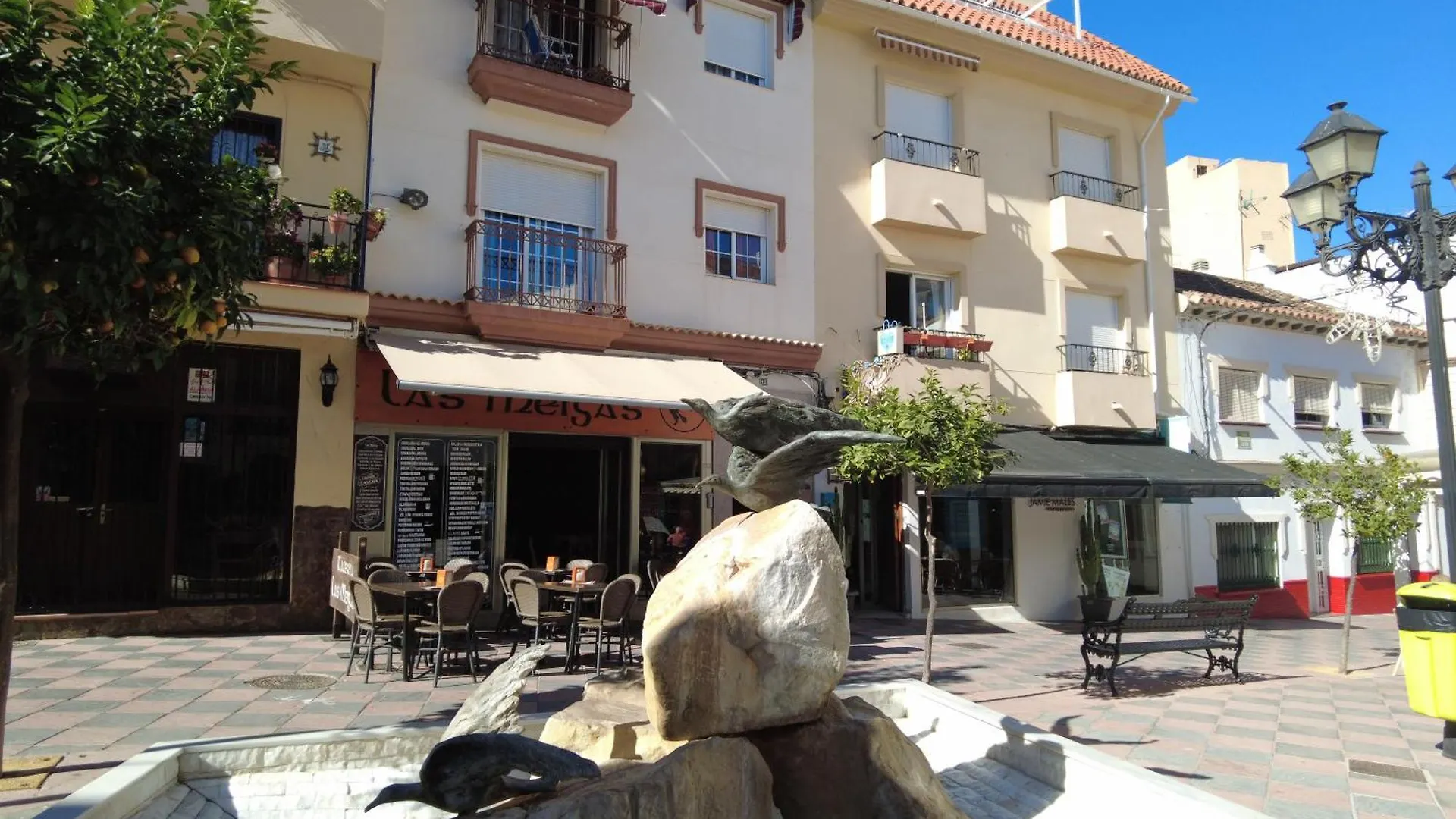 Fuengirola Holidays Sun & Beach 0*,